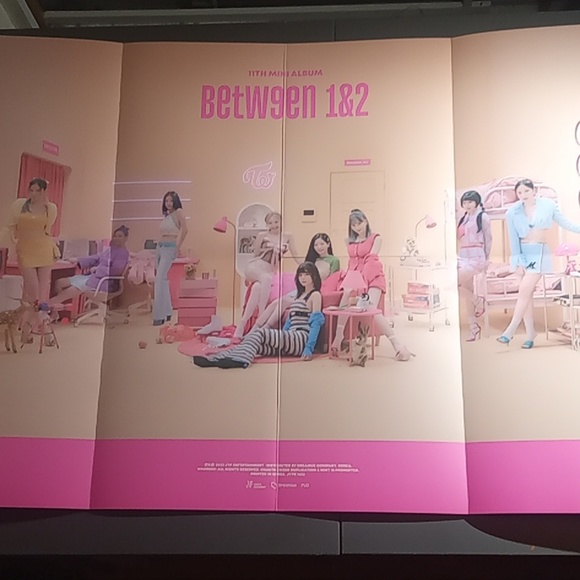 TWICE Between 1&2 Kpop album - Picture 8 of 8